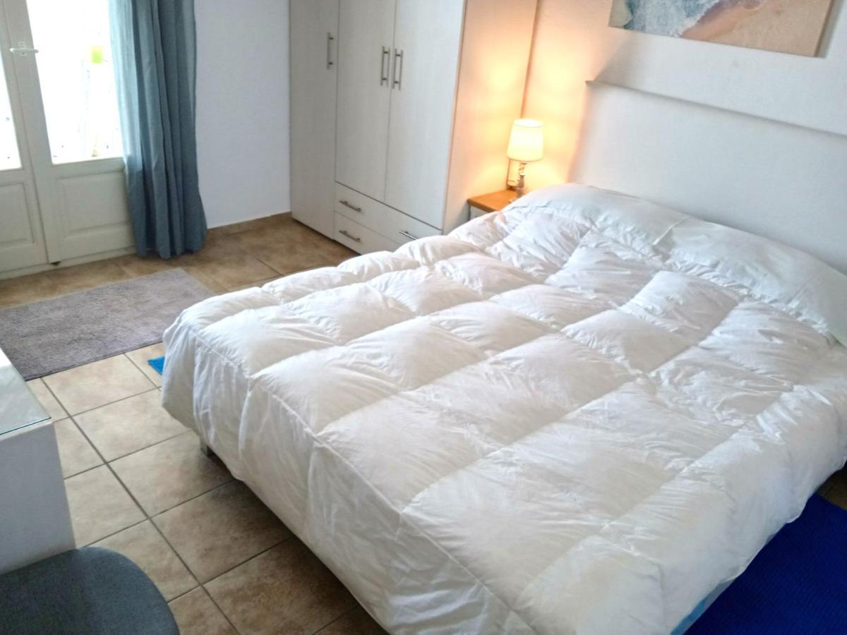 Logaras Seaview Apartment Eksteriør bilde