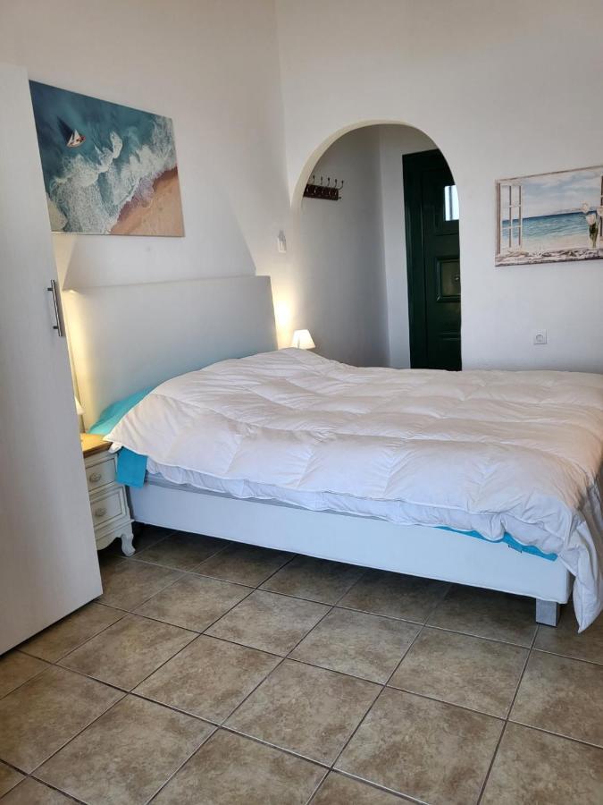 Logaras Seaview Apartment Eksteriør bilde